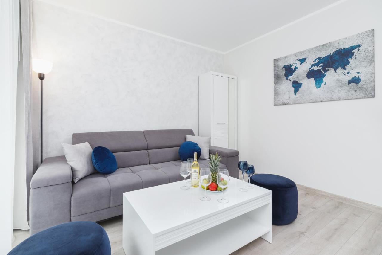 W Parku Lotnikow Apartments Tauron Arena By Noclegi Renters Краків Екстер'єр фото