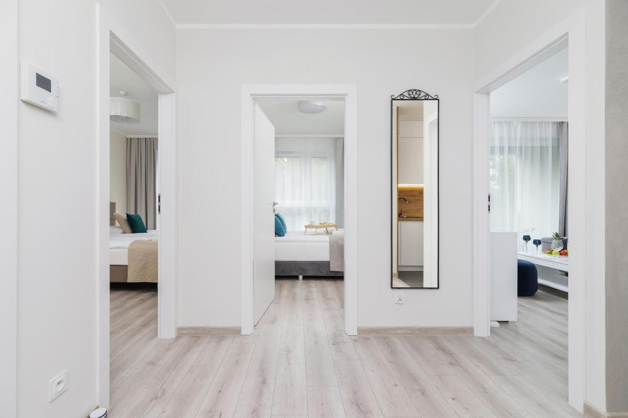 W Parku Lotnikow Apartments Tauron Arena By Noclegi Renters Краків Екстер'єр фото
